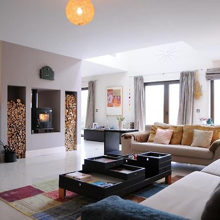 Modern 4 Bedroom House Ring Of Kerry -Killarney Extérieur photo